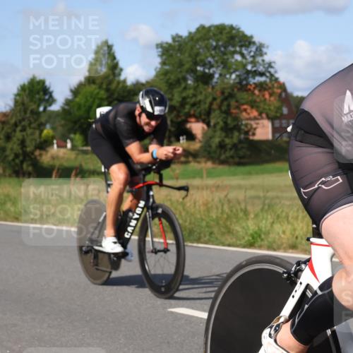 25.08.2024 - Elbe Triathlon Hamburg Fuchs,  Jonas http://msf.ph/oto/6856327 25.08.2024 10:39:41 Radfahren 1440, 1459, 799, 770, 776 meine-sportfotos.de