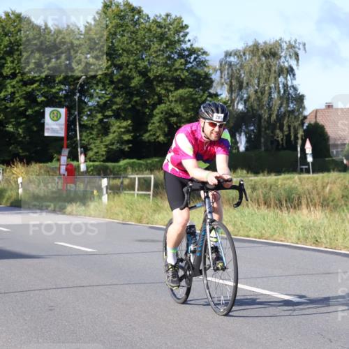 25.08.2024 - Elbe Triathlon Hamburg Fuchs,  Jonas http://msf.ph/oto/6856340 25.08.2024 09:19:47 Radfahren 199, 281, 99, 38 meine-sportfotos.de