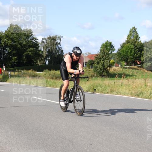 25.08.2024 - Elbe Triathlon Hamburg Fuchs,  Jonas http://msf.ph/oto/6856369 25.08.2024 10:39:45 Radfahren 1440, 1459, 799, 770, 776, 596, 1456, 690 meine-sportfotos.de
