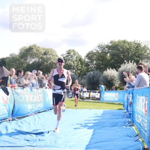 25.08.2024 - Elbe Triathlon Hamburg H.Heesch http://msf.ph/oto/6856394 25.08.2024 10:53:30 Ziel 125, 232 meine-sportfotos.de