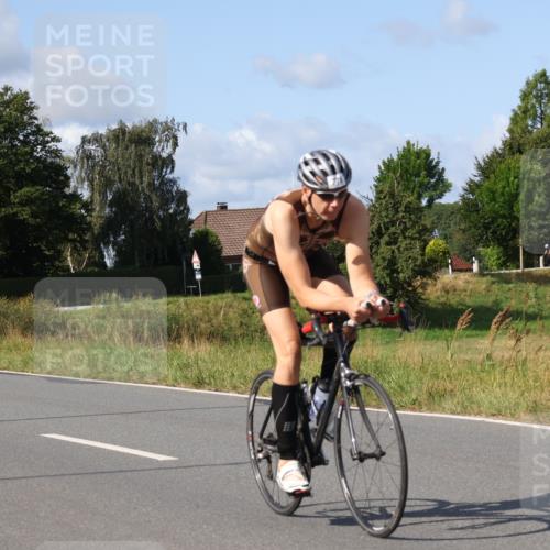 25.08.2024 - Elbe Triathlon Hamburg Fuchs,  Jonas http://msf.ph/oto/6856401 25.08.2024 10:39:47 Radfahren 799, 770, 776, 596, 1456, 690 meine-sportfotos.de