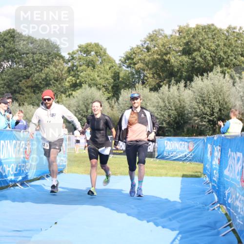 25.08.2024 - Elbe Triathlon Hamburg H.Heesch http://msf.ph/oto/6856421 25.08.2024 16:12:19 Ziel  meine-sportfotos.de