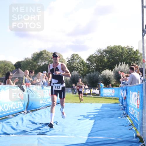 25.08.2024 - Elbe Triathlon Hamburg H.Heesch http://msf.ph/oto/6856432 25.08.2024 10:53:30 Ziel 125, 232 meine-sportfotos.de