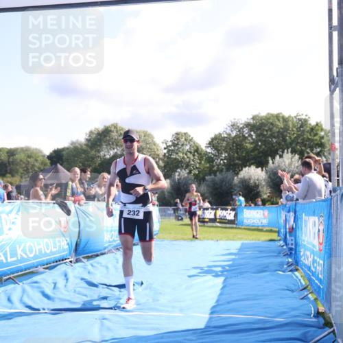 25.08.2024 - Elbe Triathlon Hamburg H.Heesch http://msf.ph/oto/6856444 25.08.2024 10:53:30 Ziel 125, 232 meine-sportfotos.de