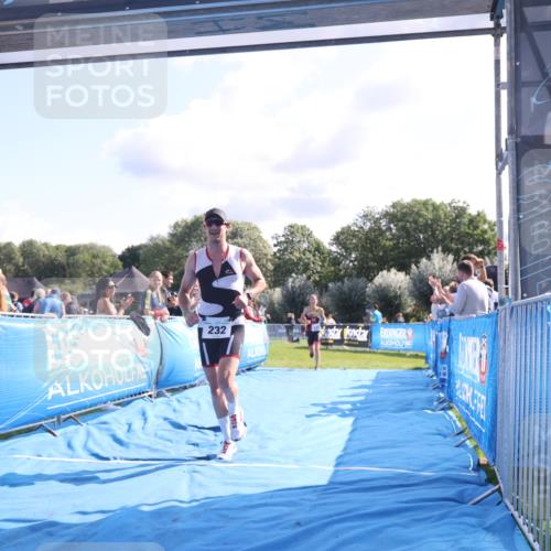 25.08.2024 - Elbe Triathlon Hamburg H.Heesch http://msf.ph/oto/6856461 25.08.2024 10:53:30 Ziel 125, 232 meine-sportfotos.de