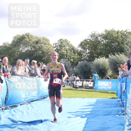 25.08.2024 - Elbe Triathlon Hamburg H.Heesch http://msf.ph/oto/6856574 25.08.2024 10:53:33 Ziel 125, 232 meine-sportfotos.de