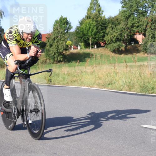 25.08.2024 - Elbe Triathlon Hamburg Fuchs,  Jonas http://msf.ph/oto/6856587 25.08.2024 09:20:08 Radfahren 232, 172, 336 meine-sportfotos.de