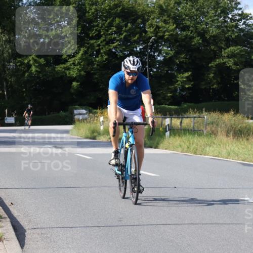 25.08.2024 - Elbe Triathlon Hamburg Fuchs,  Jonas http://msf.ph/oto/6856595 25.08.2024 10:40:11 Radfahren 661, 559, 653 meine-sportfotos.de