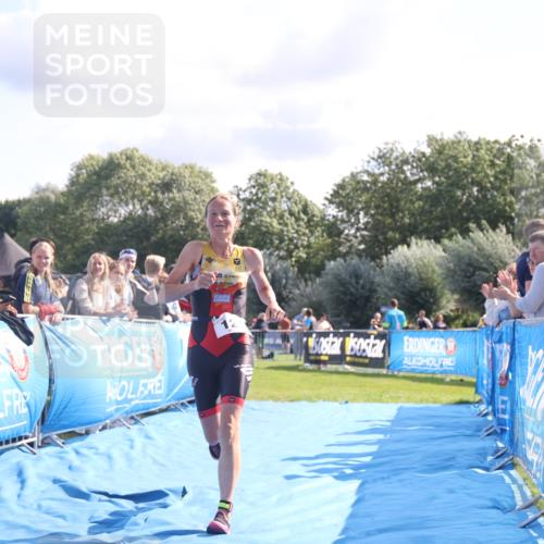 25.08.2024 - Elbe Triathlon Hamburg H.Heesch http://msf.ph/oto/6856603 25.08.2024 10:53:33 Ziel 125, 232 meine-sportfotos.de