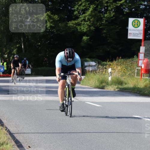25.08.2024 - Elbe Triathlon Hamburg Fuchs,  Jonas http://msf.ph/oto/6856611 25.08.2024 10:40:13 Radfahren 661, 559, 653, 645, 306, 771 meine-sportfotos.de