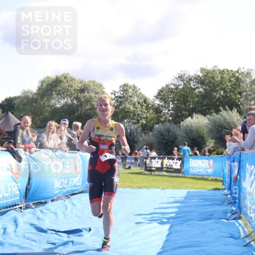 25.08.2024 - Elbe Triathlon Hamburg H.Heesch http://msf.ph/oto/6856613 25.08.2024 10:53:33 Ziel 125, 232 meine-sportfotos.de