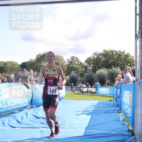 25.08.2024 - Elbe Triathlon Hamburg H.Heesch http://msf.ph/oto/6856661 25.08.2024 10:53:33 Ziel 125, 232 meine-sportfotos.de