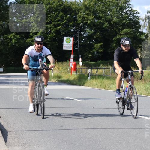 25.08.2024 - Elbe Triathlon Hamburg Fuchs,  Jonas http://msf.ph/oto/6856672 25.08.2024 10:40:18 Radfahren 653, 645, 306, 771 meine-sportfotos.de