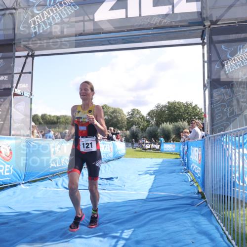 25.08.2024 - Elbe Triathlon Hamburg H.Heesch http://msf.ph/oto/6856697 25.08.2024 10:53:34 Ziel 125, 133, 232 meine-sportfotos.de