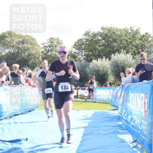 25.08.2024 - Elbe Triathlon Hamburg H.Heesch http://msf.ph/oto/6856741 25.08.2024 10:53:42 Ziel 133, 310, 318 meine-sportfotos.de