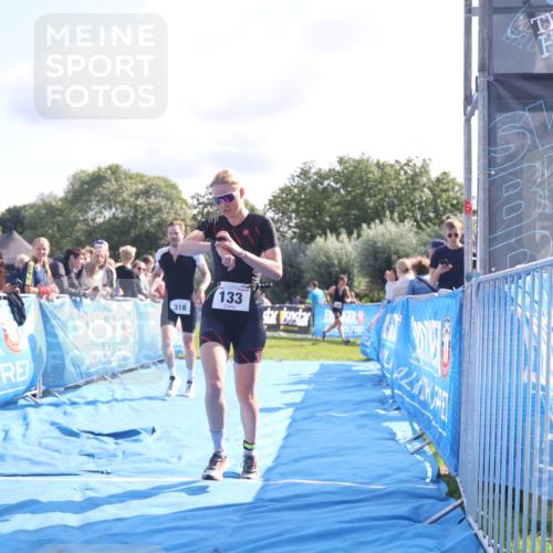25.08.2024 - Elbe Triathlon Hamburg H.Heesch http://msf.ph/oto/6856784 25.08.2024 10:53:42 Ziel 133, 310, 318 meine-sportfotos.de