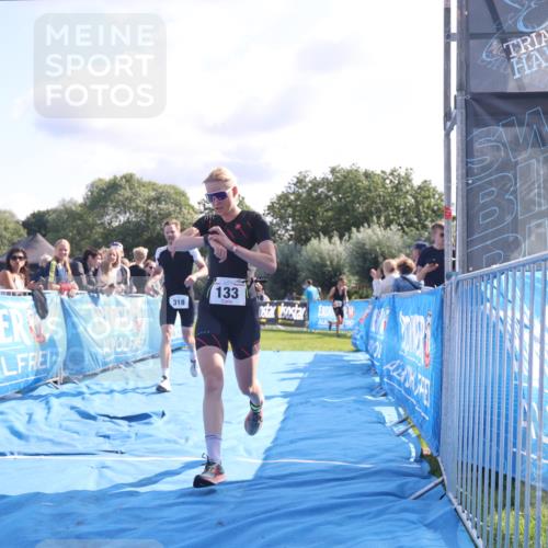 25.08.2024 - Elbe Triathlon Hamburg H.Heesch http://msf.ph/oto/6856797 25.08.2024 10:53:42 Ziel 133, 310, 318 meine-sportfotos.de