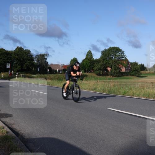 25.08.2024 - Elbe Triathlon Hamburg Fuchs,  Jonas http://msf.ph/oto/6856801 25.08.2024 09:20:21 Radfahren 263, 279, 322, 313 meine-sportfotos.de