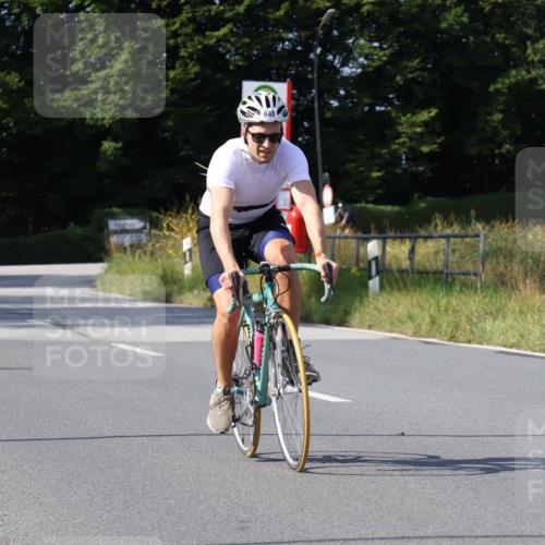 25.08.2024 - Elbe Triathlon Hamburg Fuchs,  Jonas http://msf.ph/oto/6856823 25.08.2024 10:40:41 Radfahren 781, 783, 648 meine-sportfotos.de