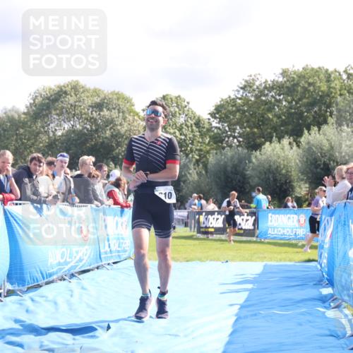 25.08.2024 - Elbe Triathlon Hamburg H.Heesch http://msf.ph/oto/6856862 25.08.2024 10:53:45 Ziel 133, 310, 318 meine-sportfotos.de