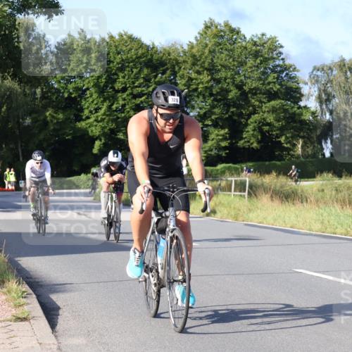 25.08.2024 - Elbe Triathlon Hamburg Fuchs,  Jonas http://msf.ph/oto/6856871 25.08.2024 09:20:30 Radfahren 109, 328, 274, 224, 316, 159 meine-sportfotos.de