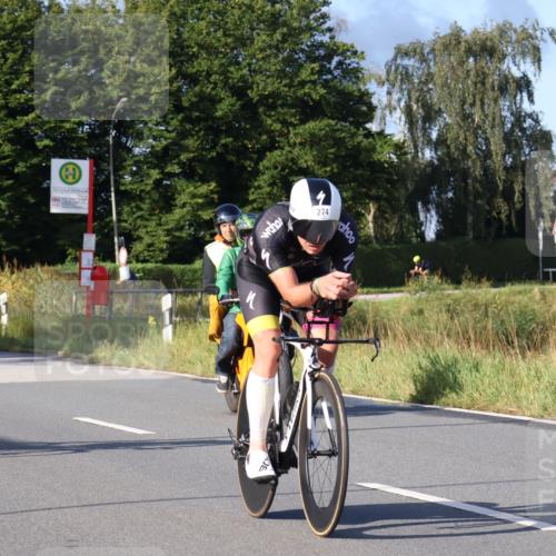 25.08.2024 - Elbe Triathlon Hamburg Fuchs,  Jonas http://msf.ph/oto/6856875 25.08.2024 09:20:31 Radfahren 109, 328, 274, 224, 316, 159 meine-sportfotos.de