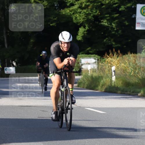 25.08.2024 - Elbe Triathlon Hamburg Fuchs,  Jonas http://msf.ph/oto/6856937 25.08.2024 09:20:36 Radfahren 328, 274, 224, 316, 159, 245, 80, 433 meine-sportfotos.de