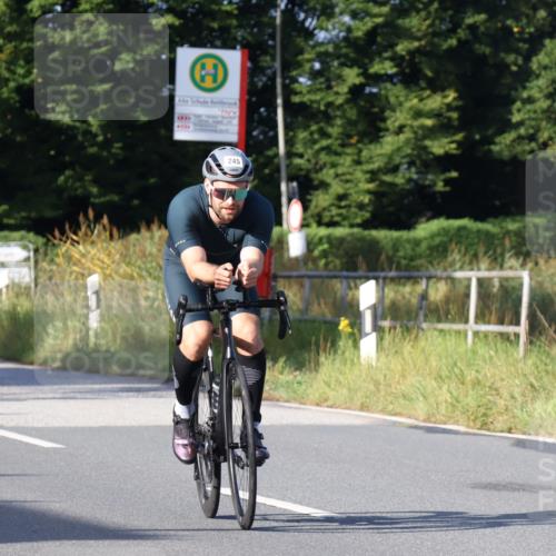 25.08.2024 - Elbe Triathlon Hamburg Fuchs,  Jonas http://msf.ph/oto/6856988 25.08.2024 09:20:39 Radfahren 316, 159, 245, 80, 433 meine-sportfotos.de