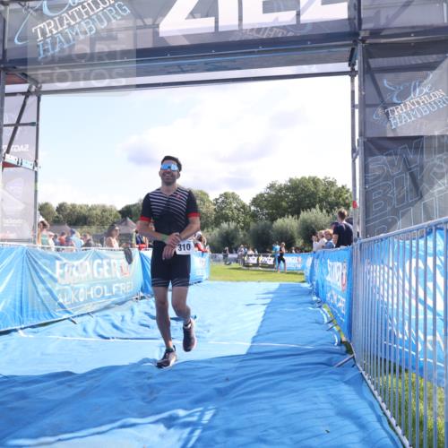 25.08.2024 - Elbe Triathlon Hamburg H.Heesch http://msf.ph/oto/6857006 25.08.2024 10:53:46 Ziel 133, 310, 318 meine-sportfotos.de