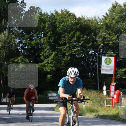 25.08.2024 - Elbe Triathlon Hamburg Fuchs,  Jonas http://msf.ph/oto/6857028 25.08.2024 10:41:08 Radfahren 1449, 582, 1438, 1445, 794, 1424 meine-sportfotos.de