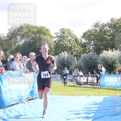 25.08.2024 - Elbe Triathlon Hamburg H.Heesch http://msf.ph/oto/6857051 25.08.2024 10:54:09 Ziel 154, 166 meine-sportfotos.de