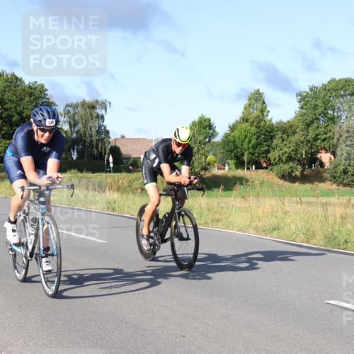 25.08.2024 - Elbe Triathlon Hamburg Fuchs,  Jonas http://msf.ph/oto/6857062 25.08.2024 09:20:41 Radfahren 159, 245, 80, 433 meine-sportfotos.de