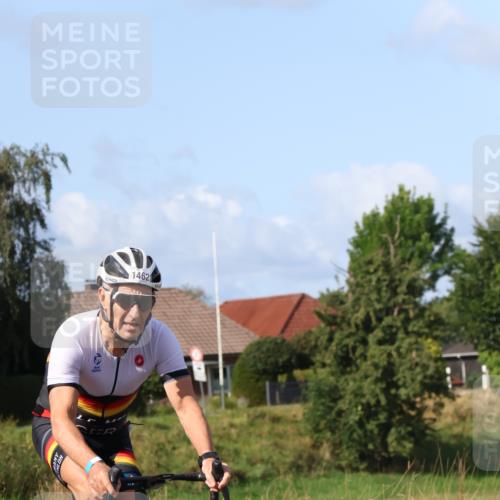 25.08.2024 - Elbe Triathlon Hamburg Fuchs,  Jonas http://msf.ph/oto/6857238 25.08.2024 10:41:54 Radfahren 472, 1462 meine-sportfotos.de
