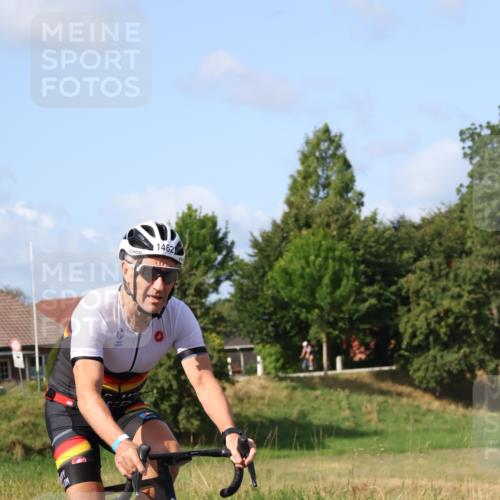 25.08.2024 - Elbe Triathlon Hamburg Fuchs,  Jonas http://msf.ph/oto/6857245 25.08.2024 10:41:54 Radfahren 472, 1462 meine-sportfotos.de