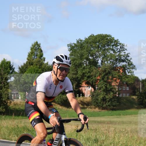 25.08.2024 - Elbe Triathlon Hamburg Fuchs,  Jonas http://msf.ph/oto/6857251 25.08.2024 10:41:54 Radfahren 472, 1462 meine-sportfotos.de