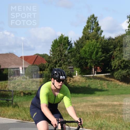 25.08.2024 - Elbe Triathlon Hamburg Fuchs,  Jonas http://msf.ph/oto/6857267 25.08.2024 10:42:04 Radfahren 604, 490 meine-sportfotos.de