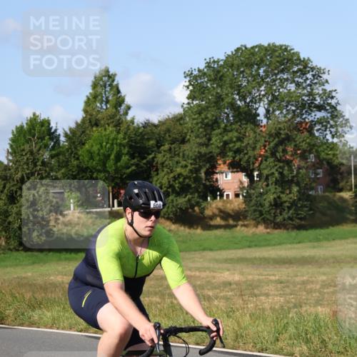 25.08.2024 - Elbe Triathlon Hamburg Fuchs,  Jonas http://msf.ph/oto/6857272 25.08.2024 10:42:04 Radfahren 604, 490 meine-sportfotos.de