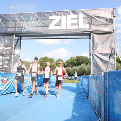 25.08.2024 - Elbe Triathlon Hamburg H.Heesch http://msf.ph/oto/6857276 25.08.2024 16:14:00 Ziel  meine-sportfotos.de