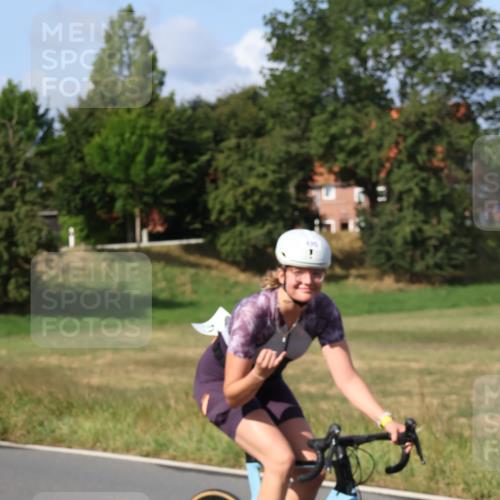 25.08.2024 - Elbe Triathlon Hamburg Fuchs,  Jonas http://msf.ph/oto/6857299 25.08.2024 10:42:09 Radfahren 604, 490 meine-sportfotos.de