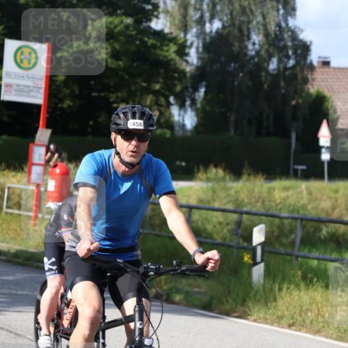 25.08.2024 - Elbe Triathlon Hamburg Fuchs,  Jonas http://msf.ph/oto/6857336 25.08.2024 10:42:22 Radfahren 772, 768, 1458, 1441, 1414 meine-sportfotos.de