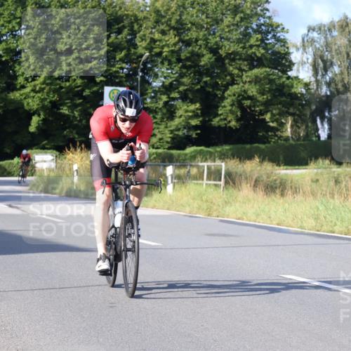 25.08.2024 - Elbe Triathlon Hamburg Fuchs,  Jonas http://msf.ph/oto/6857338 25.08.2024 09:21:04 Radfahren 1850, 89, 399, 267, 79, 39, 81 meine-sportfotos.de