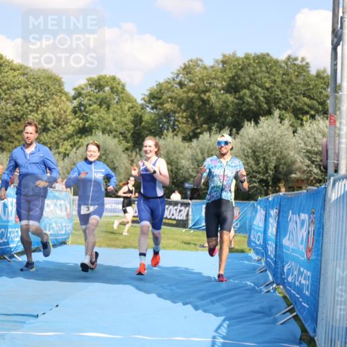 25.08.2024 - Elbe Triathlon Hamburg H.Heesch http://msf.ph/oto/6857475 25.08.2024 16:17:24 Ziel  meine-sportfotos.de