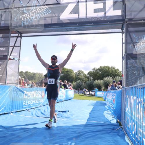 25.08.2024 - Elbe Triathlon Hamburg H.Heesch http://msf.ph/oto/6857476 25.08.2024 10:54:23 Ziel 308 meine-sportfotos.de