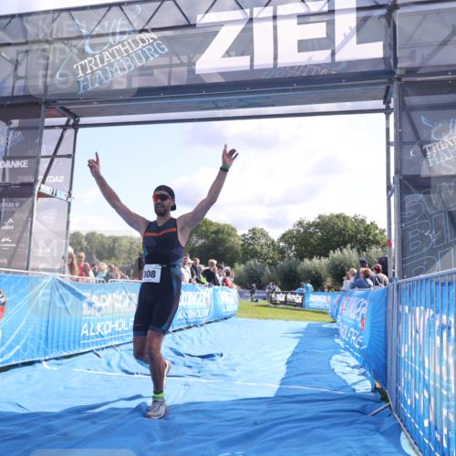 25.08.2024 - Elbe Triathlon Hamburg H.Heesch http://msf.ph/oto/6857488 25.08.2024 10:54:24 Ziel 308 meine-sportfotos.de