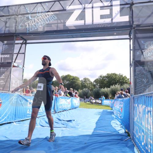 25.08.2024 - Elbe Triathlon Hamburg H.Heesch http://msf.ph/oto/6857511 25.08.2024 10:54:24 Ziel 308 meine-sportfotos.de