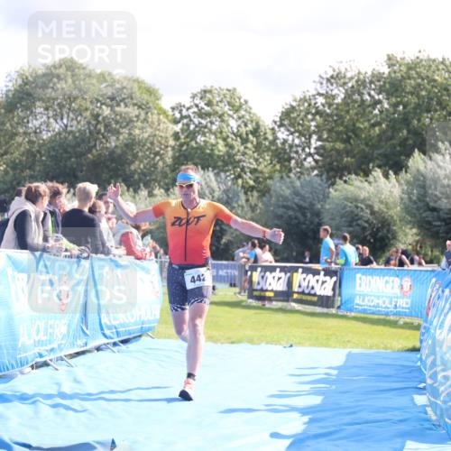 25.08.2024 - Elbe Triathlon Hamburg H.Heesch http://msf.ph/oto/6857546 25.08.2024 10:54:44 Ziel 217, 442 meine-sportfotos.de