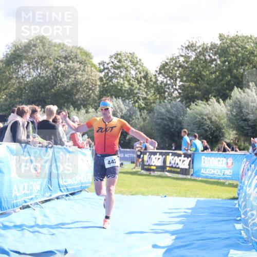 25.08.2024 - Elbe Triathlon Hamburg H.Heesch http://msf.ph/oto/6857547 25.08.2024 10:54:44 Ziel 217, 442 meine-sportfotos.de