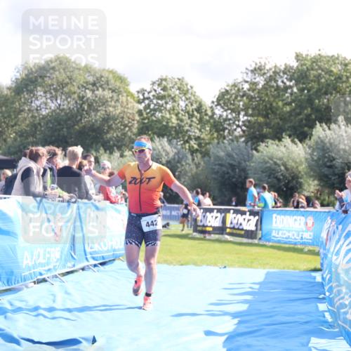 25.08.2024 - Elbe Triathlon Hamburg H.Heesch http://msf.ph/oto/6857550 25.08.2024 10:54:44 Ziel 217, 442 meine-sportfotos.de