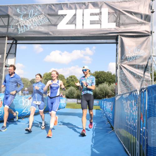 25.08.2024 - Elbe Triathlon Hamburg H.Heesch http://msf.ph/oto/6857583 25.08.2024 16:17:25 Ziel  meine-sportfotos.de