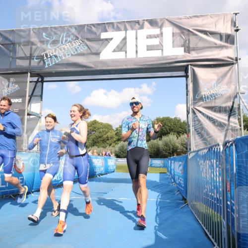 25.08.2024 - Elbe Triathlon Hamburg H.Heesch http://msf.ph/oto/6857612 25.08.2024 16:17:26 Ziel  meine-sportfotos.de